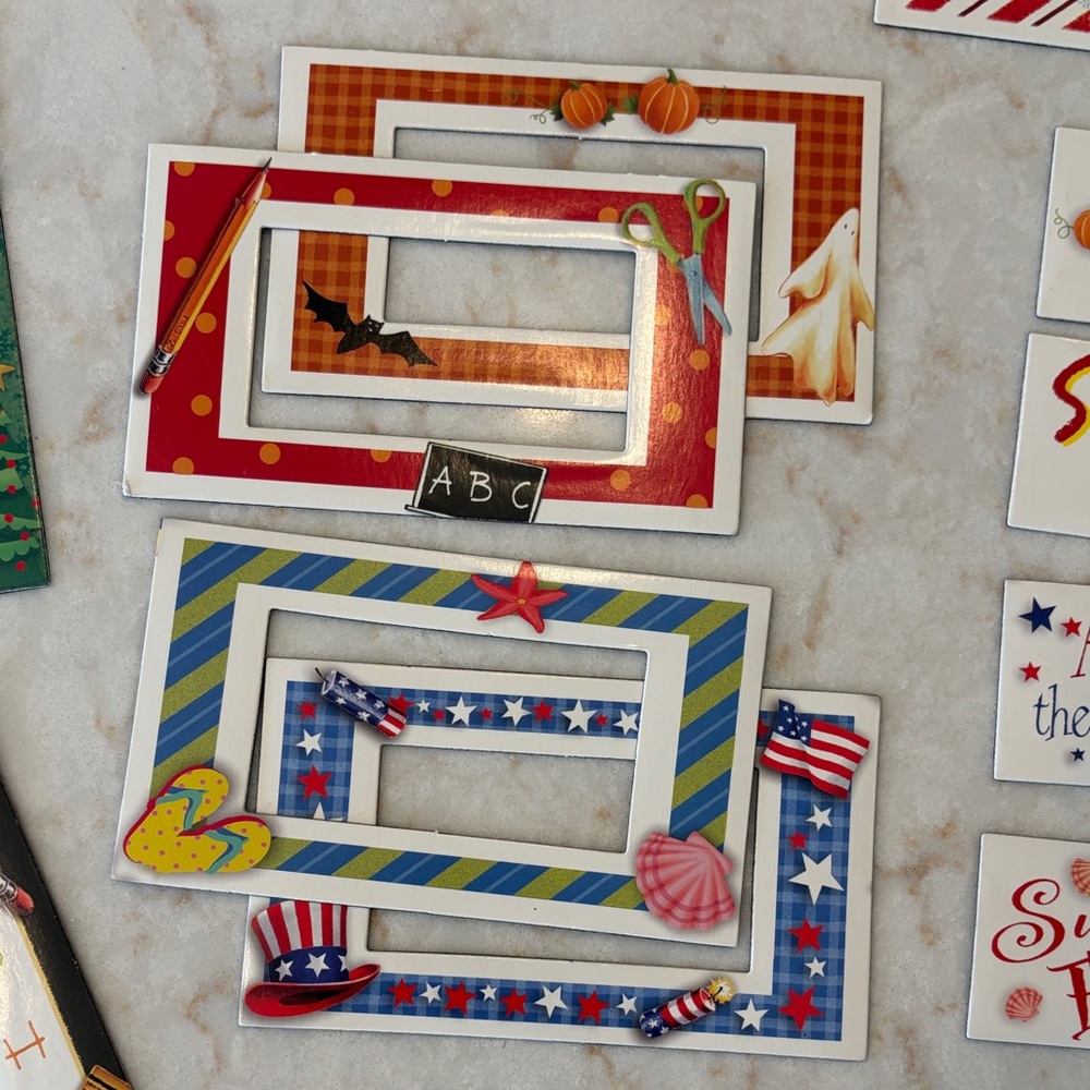Festive Picture Frame Magnets Set - Picture 5 of 13